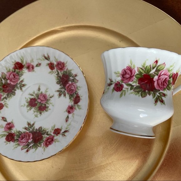 Royal Standard Fine Bone Teacup sets - Picture 2 of 4